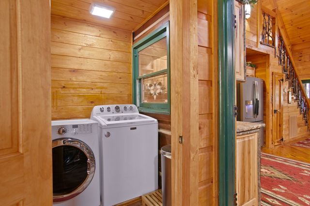 143 Kaely Drive, Mineral Bluff, GA 30559