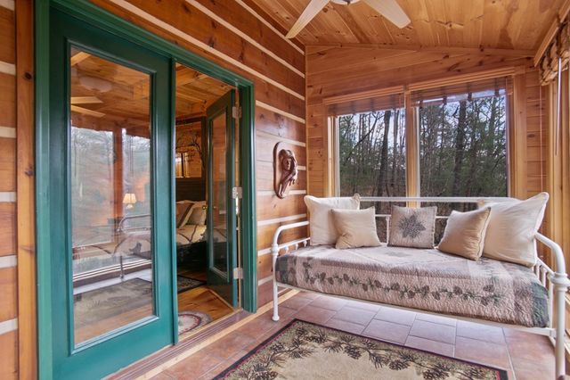 143 Kaely Drive, Mineral Bluff, GA 30559