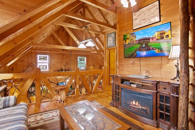 143 Kaely Drive, Mineral Bluff, GA 30559