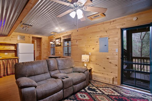 143 Kaely Drive, Mineral Bluff, GA 30559