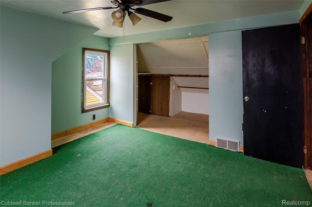 24883 Dale Avenue, Eastpointe, MI 48021