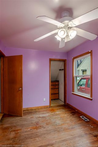 24883 Dale Avenue, Eastpointe, MI 48021