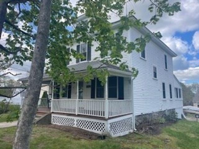 31 Parker St, Billerica, MA 01821