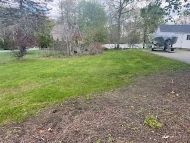 31 Parker St, Billerica, MA 01821