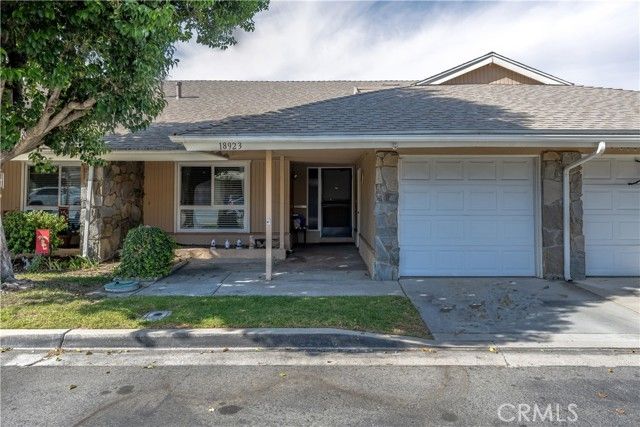 18923 Circle Of Friends, Newhall (santa Clarita), CA 91321