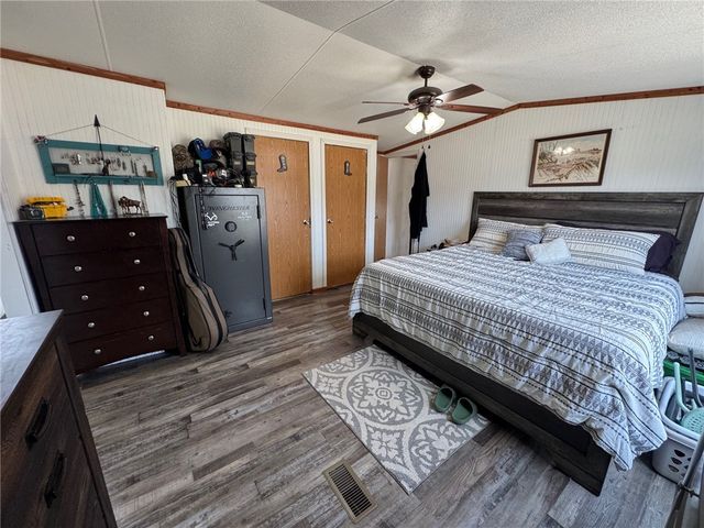 11879 N Highway 59, Summers, AR 72769