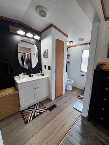 11879 N Highway 59, Summers, AR 72769