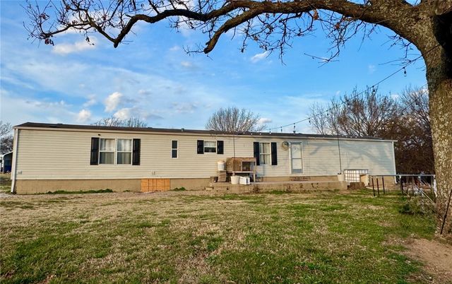 11879 N Highway 59, Summers, AR 72769