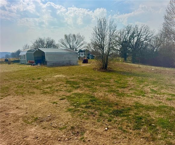 11879 N Highway 59, Summers, AR 72769