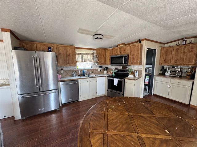 11879 N Highway 59, Summers, AR 72769