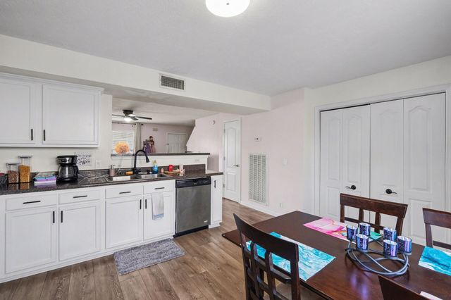 6028 Sagi Cir, La Vergne, TN 37086