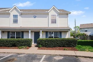 6028 Sagi Cir, La Vergne, TN 37086