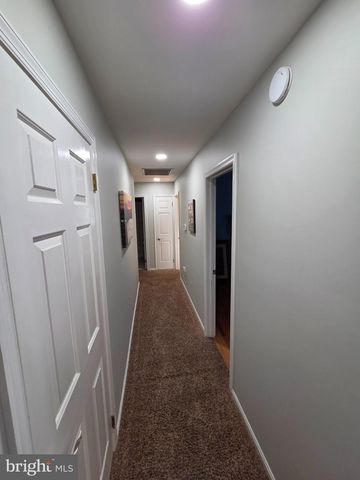 82 MINNICK RD, Inwood, WV 25428