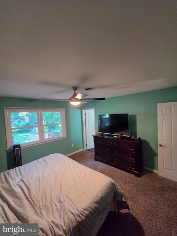 82 MINNICK RD, Inwood, WV 25428