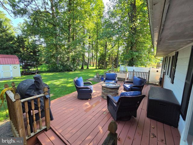 82 MINNICK RD, Inwood, WV 25428