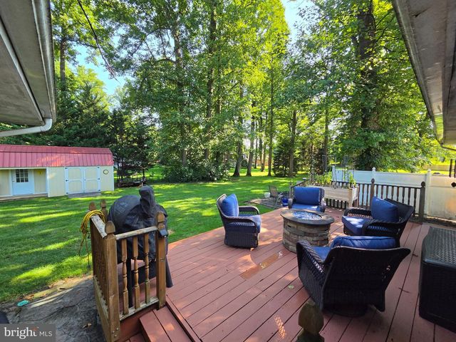 82 MINNICK RD, Inwood, WV 25428