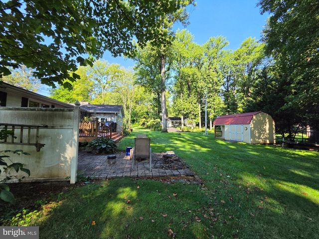 82 MINNICK RD, Inwood, WV 25428