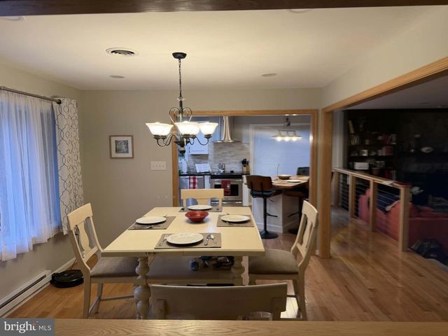 82 MINNICK RD, Inwood, WV 25428