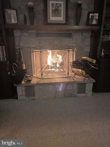 82 MINNICK RD, Inwood, WV 25428