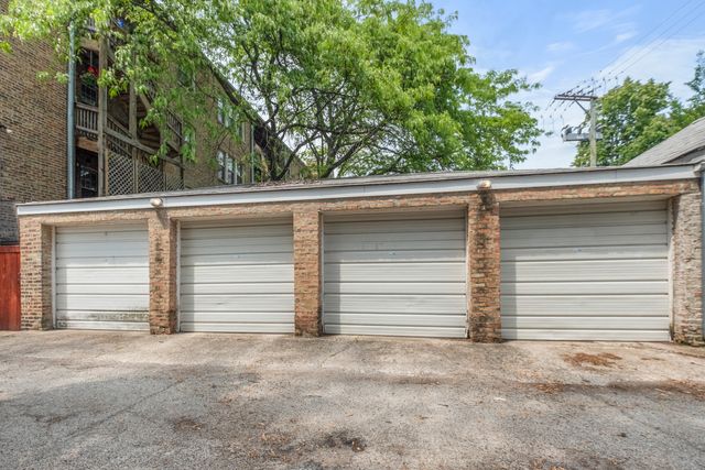 1419 W Birchwood Avenue, Chicago, IL 60626