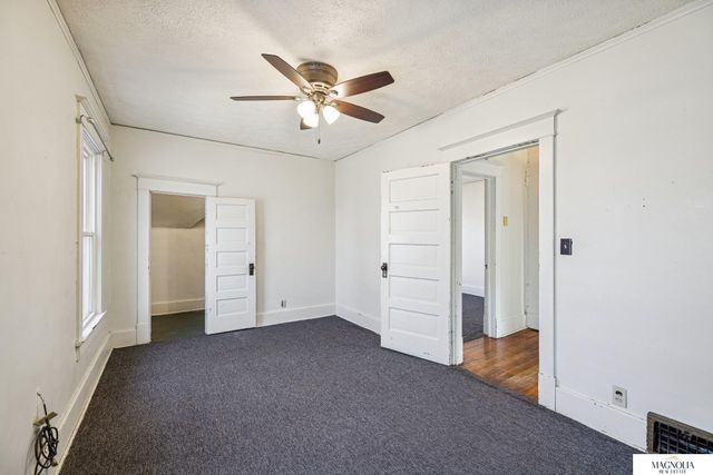 1310 S 10th Street, Lincoln, NE 68502