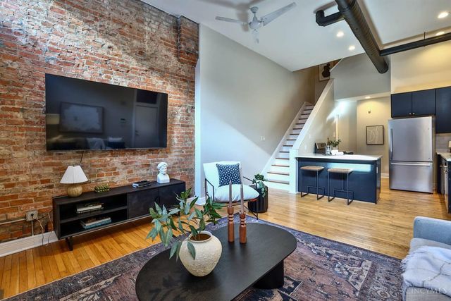 112 E Thirteenth Street, Cincinnati, OH 45202