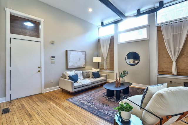 112 E Thirteenth Street, Cincinnati, OH 45202