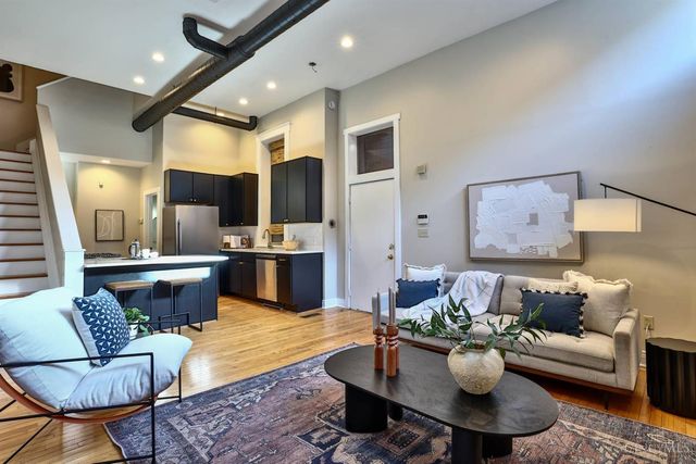 112 E Thirteenth Street, Cincinnati, OH 45202