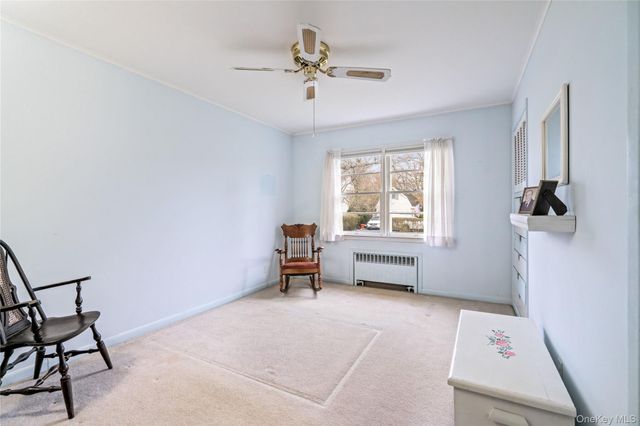 307 6th Avenue, Saint James, NY 11780