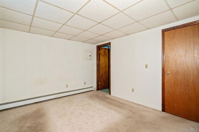 307 6th Avenue, Saint James, NY 11780