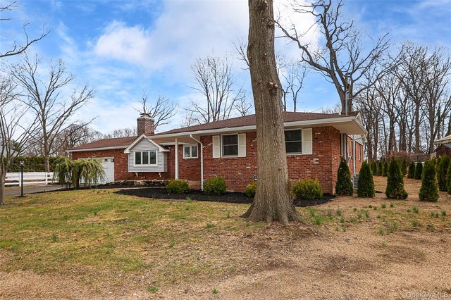 61 Preston Street, Huntington, NY 11743