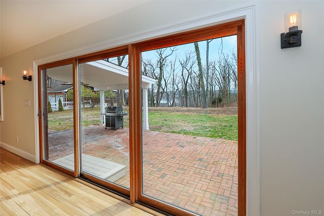 61 Preston Street, Huntington, NY 11743