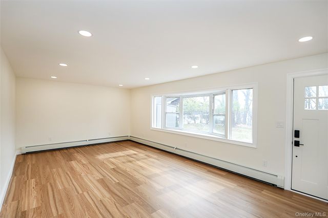 61 Preston Street, Huntington, NY 11743