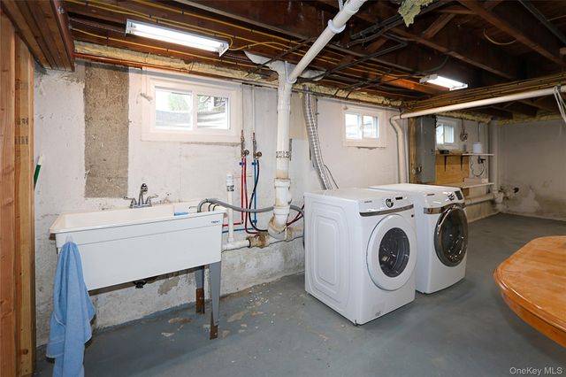 61 Preston Street, Huntington, NY 11743