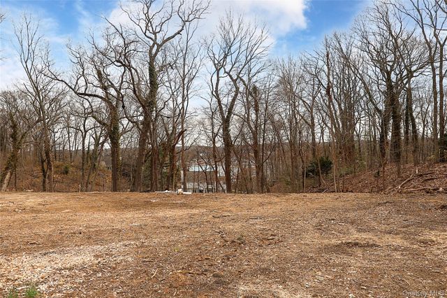 61 Preston Street, Huntington, NY 11743