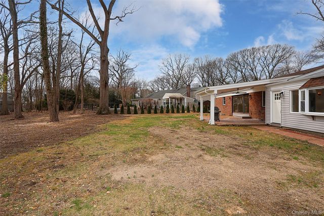 61 Preston Street, Huntington, NY 11743