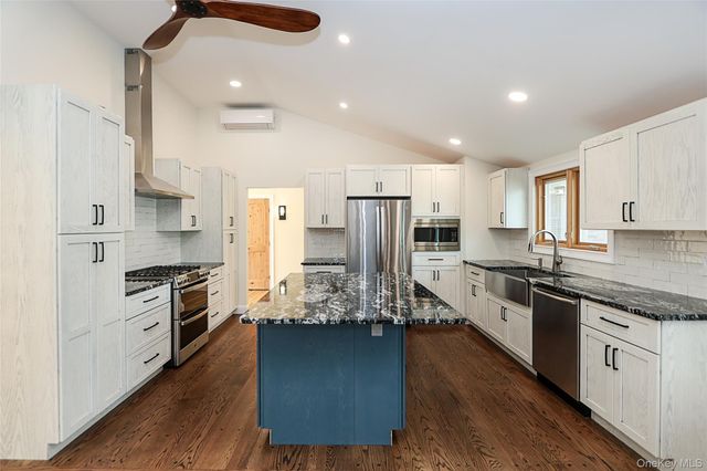 61 Preston Street, Huntington, NY 11743