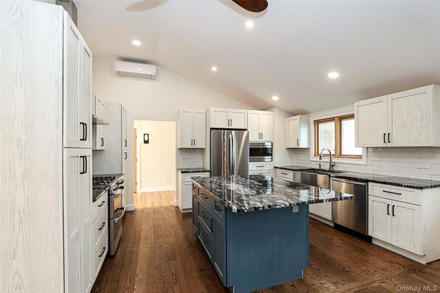 61 Preston Street, Huntington, NY 11743