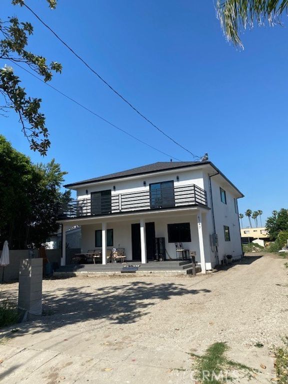 6747 Gaviota Avenue, Van Nuys (los Angeles), CA 91406