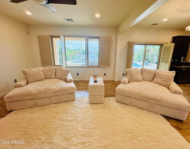 40636 W PARKHILL Drive, Maricopa, AZ 85138