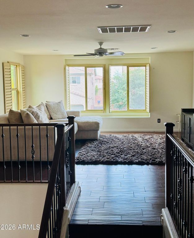 Image 27 of property listing at 40636 W PARKHILL Drive, Maricopa, AZ 85138