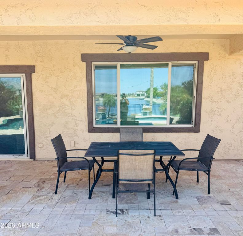 Image 6 of property listing at 40636 W PARKHILL Drive, Maricopa, AZ 85138