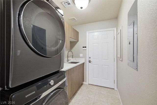 4730 East Stoneham Street, Pahrump, NV 89061