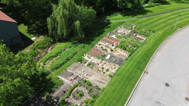 46 Twin Oaks Terrace, South Burlington, VT 05403