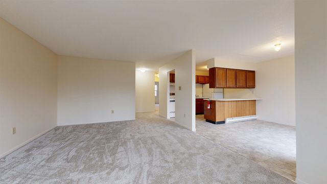 46 Twin Oaks Terrace, South Burlington, VT 05403