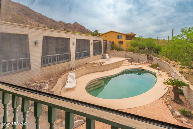 4601 E Coronado Drive, Tucson, AZ 85718