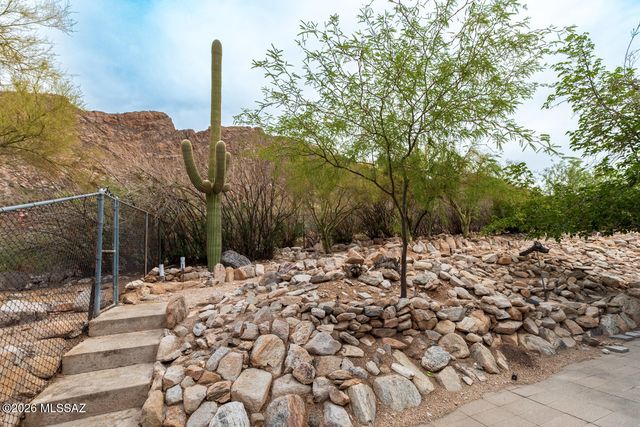 4601 E Coronado Drive, Tucson, AZ 85718