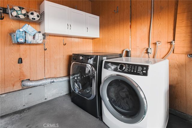 19052 Hamlin Street 3, Reseda, CA 91335