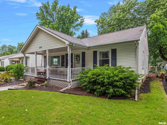 2405 S COLLEGE Street, Springfield, IL 62704