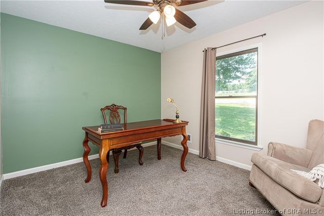 3962 N Luther Road, Floyds Knobs, IN 47119